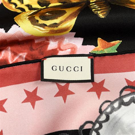 l aveugle par amour gucci scarf